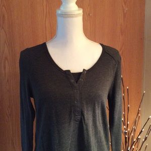 Black long sleeved tee shirt size small